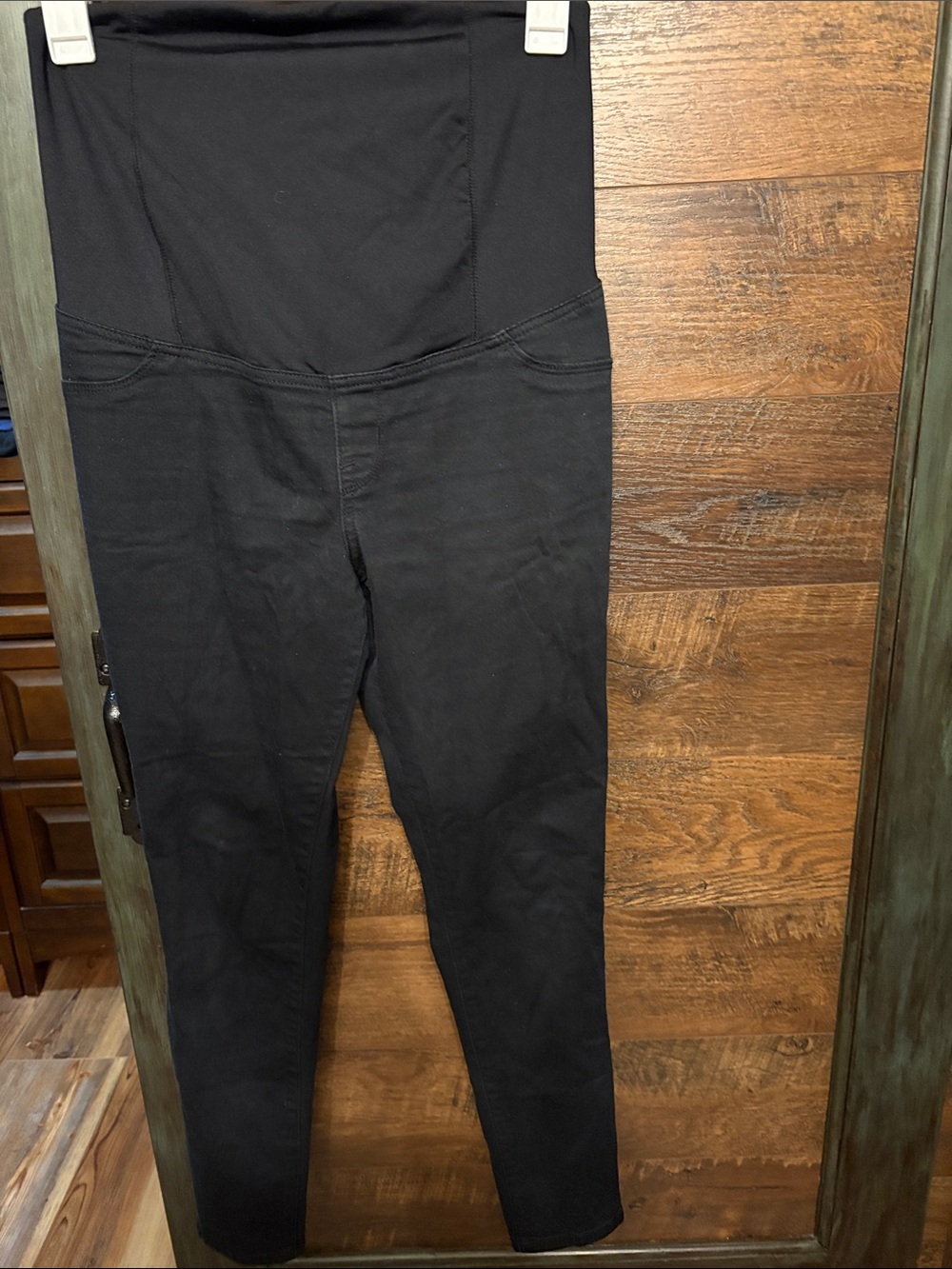 Isabel Maternity Skinny Leg Black Maternity Jeans
